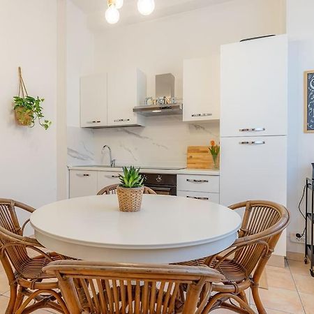 Rio'S Cozy Apartment In The Heart Of Como Exterior photo